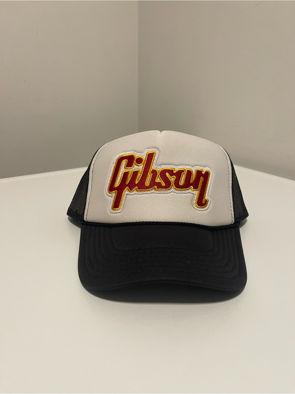 Aviator Nation Gibson Black/ White Trucker SnapBack Hat NWOT 🏷️